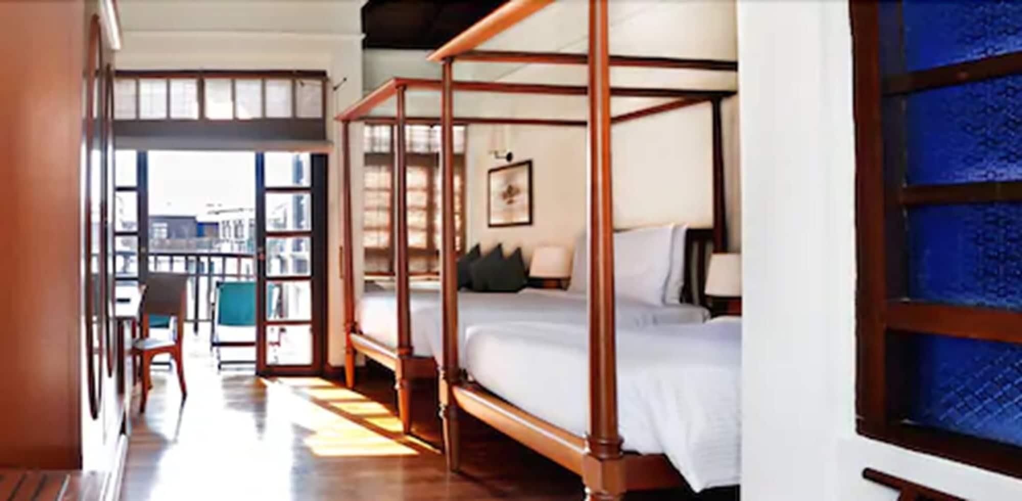 Avillion Port Dickson Ξενοδοχείο Εξωτερικό φωτογραφία A bedroom at the hotel