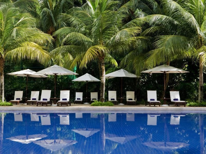 Avillion Port Dickson Ξενοδοχείο Εξωτερικό φωτογραφία The pool at the hotel