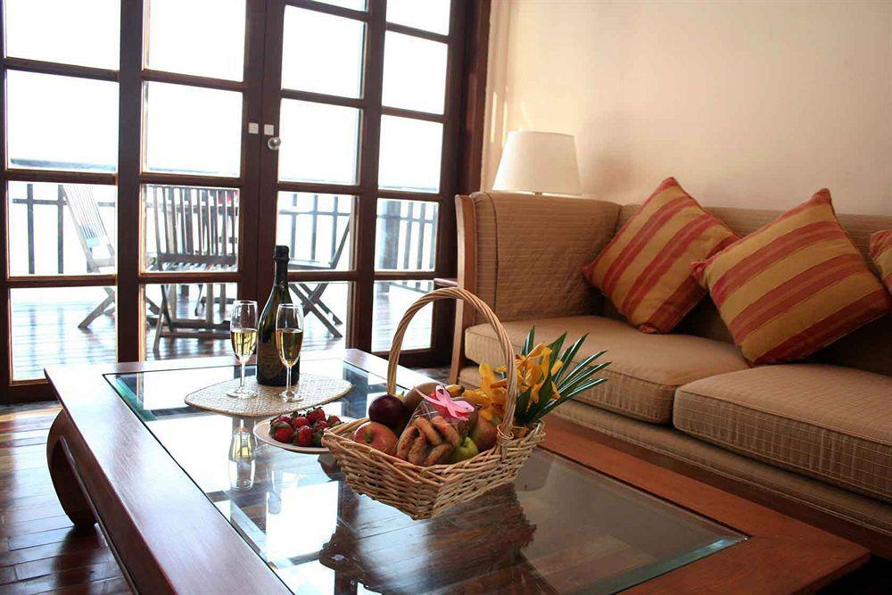 Avillion Port Dickson Ξενοδοχείο Εξωτερικό φωτογραφία A living room at the hotel